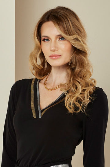 ONE UP - Blusa Decote Gold Silver Preto